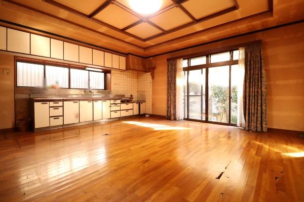 葵区大岩3丁目　落ち着いた雰囲気の中古住宅