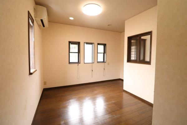 静岡市葵区新間の中古一戸建て