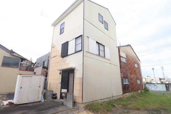 清水区美濃輪町3階建中古住宅