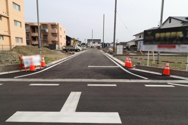 豊川市三蔵子町　4号棟