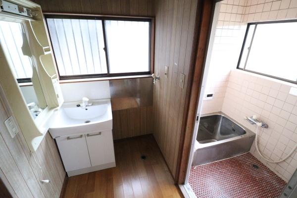 豊橋市西幸町字浜池の中古一戸建て