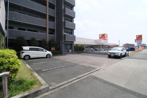 ロイヤルマンション新道公園　豊川市蔵子