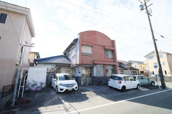 お好きなメーカーで建てられます　豊川市諏訪4丁目　更地渡し