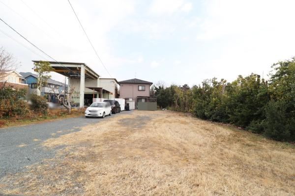 敷地面積100坪超えでゆったり暮らしましょう　豊川市上長山町