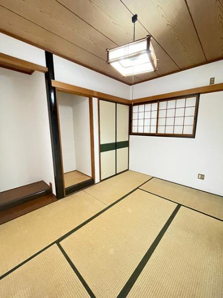 豊橋市草間町郷西　中古住宅