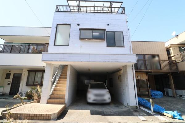 周辺良好エリア　鴨田町　鉄骨造3階建