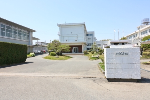 豊川西部土地区画整理 新築 全2棟 2号棟(豊川市立中部中学校)