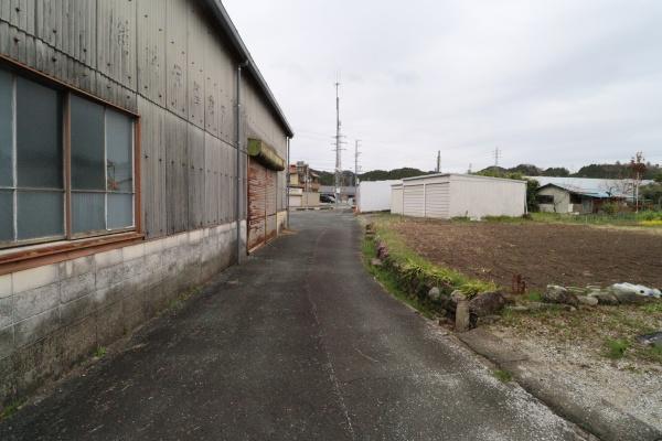 新城市長篠字下り筬の土地