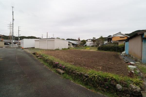 新城市長篠字下り筬　土地