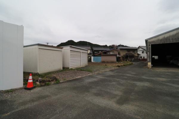 新城市長篠字下り筬の土地
