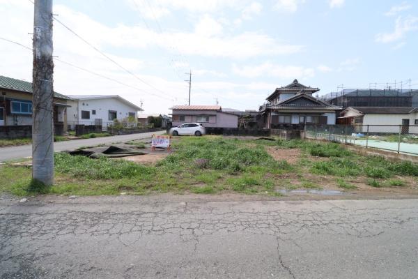建築条件無し　豊川市伊奈町佐脇原　土地　測量渡し