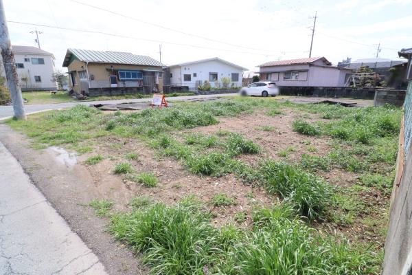 建築条件無し　豊川市伊奈町佐脇原　土地　測量渡し