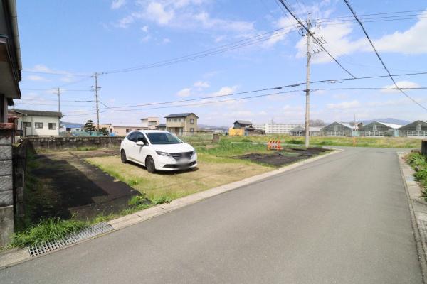 建築条件無し　豊川市伊奈町佐脇原　土地　測量渡し