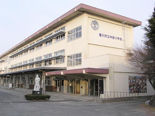 ピュアライフ川花 中古マンション(豊川市立中部小学校)