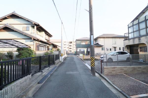 建築条件なし　徒歩圏内の利便良し　曙町若松　売土地