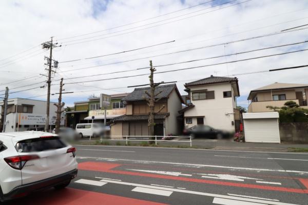 豊橋市老松町　建築条件無し・解体更地渡し