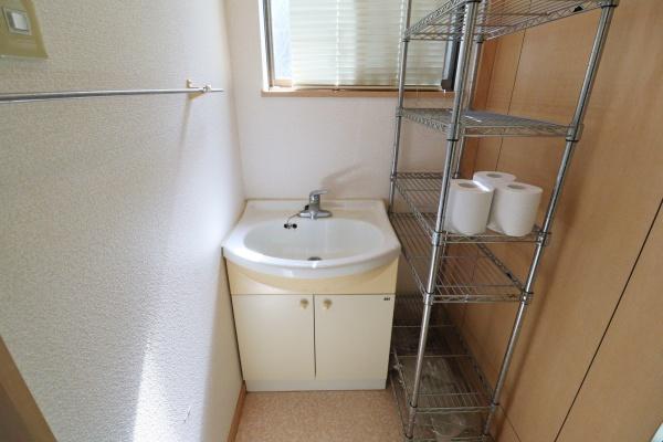 新城市富栄字谷柿の中古一戸建て