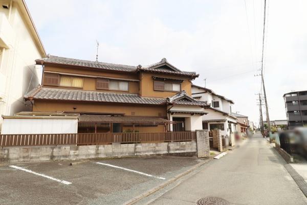 敷地広々　草間町　70坪越え土地　解体更地渡し