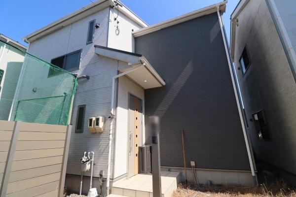 太陽光完備・設計資料等保存有の安心中古住宅