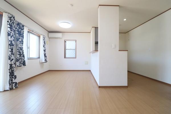 豊橋市神野新田町字ロノ割の中古一戸建て