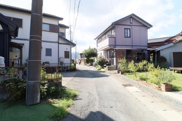 新城市字石名号の中古一戸建て