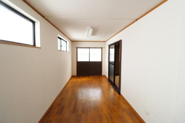 新城市字石名号　中古住宅