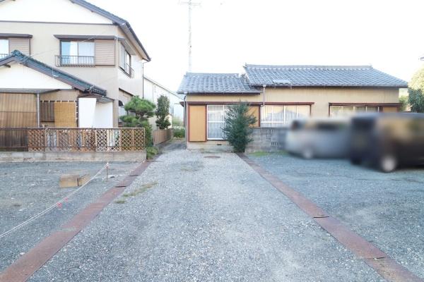 新城市川田字平の中古一戸建て