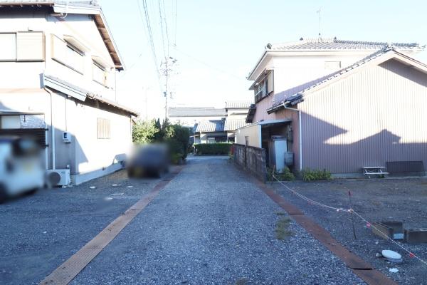 新城市川田字平の中古一戸建て