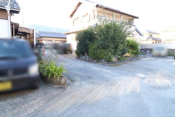 新城市川田字平の中古一戸建て
