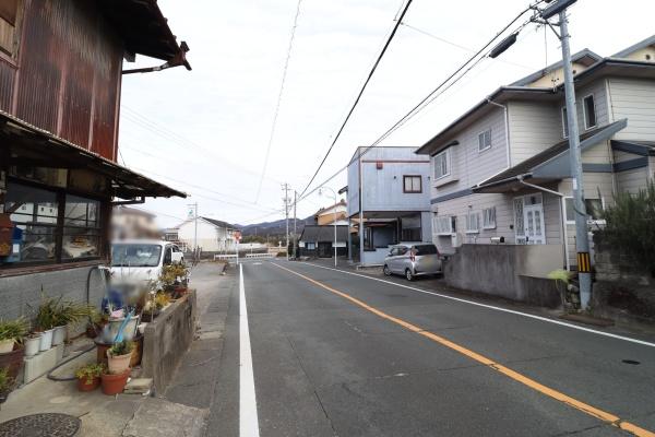 新城市字二本松の中古一戸建て