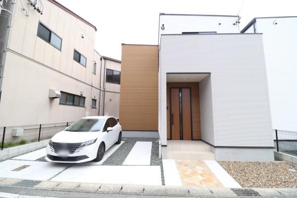 オプション設備充実のコスパ住宅　好立地です