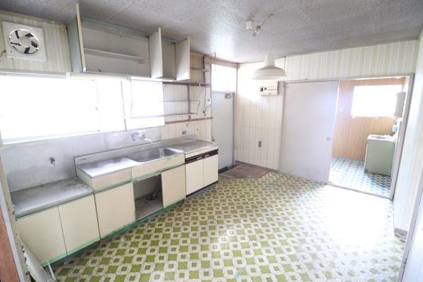 豊川市三蔵子町西浦の中古一戸建て