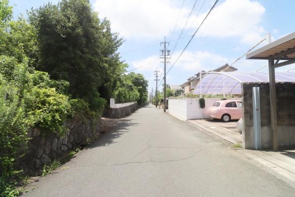 建築条件なし！南向き整形地！買い物便利で将来も安心！