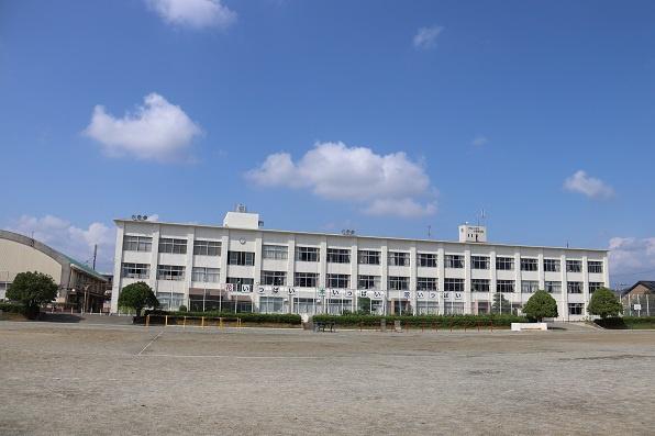 豊橋市西小鷹野１丁目の土地(豊橋市立鷹丘小学校)
