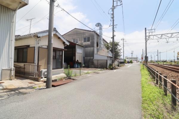 建物・２ｔクレーン付き約１２６坪の整形地！