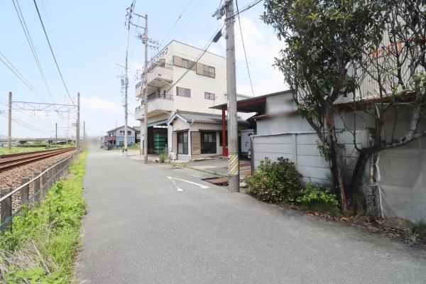 建物・２ｔクレーン付き約１２６坪の整形地！