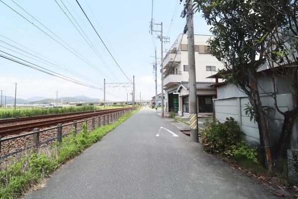 建物・２ｔクレーン付き約１２６坪の整形地！