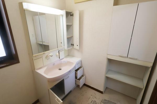 豊川市豊川町波通の中古一戸建て