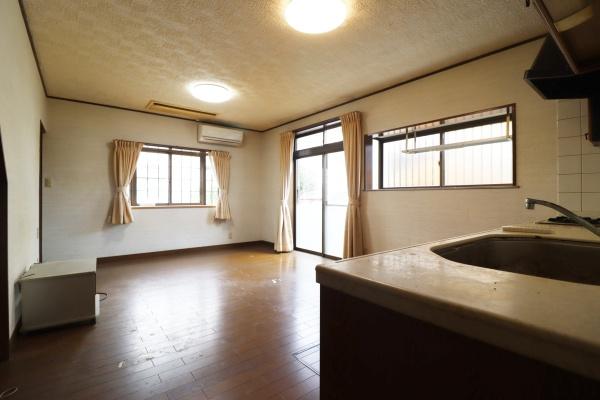 豊川市曙町４丁目の中古一戸建て