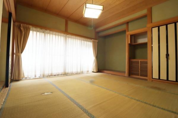 豊川市曙町４丁目の中古一戸建て