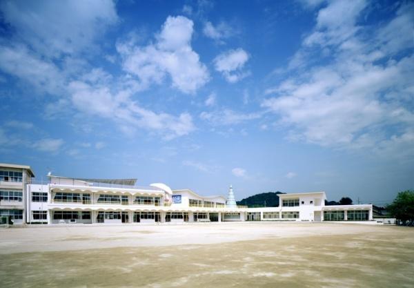 豊川市御津町広石竹本の中古一戸建て(豊川市立御津北部小学校)