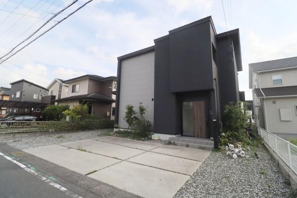 豊川市伊奈町正庵の中古一戸建て