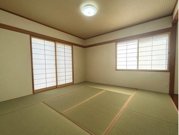 豊橋市若松町字豊美の中古一戸建て