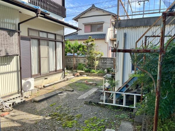 焼津市三ケ名の土地