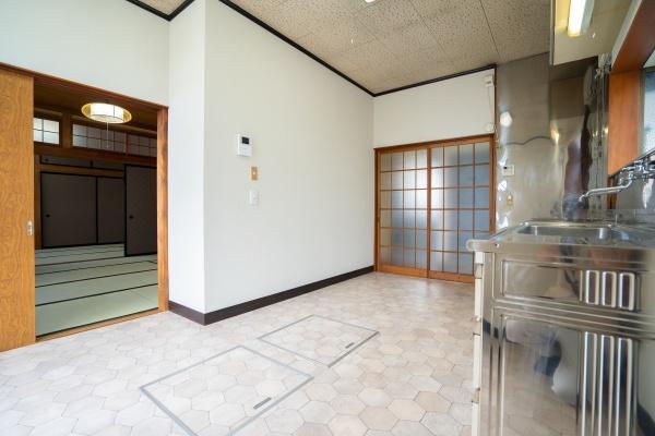 藤枝市立花２丁目の中古一戸建て