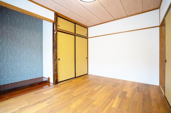 藤枝市藤岡５丁目の中古一戸建て