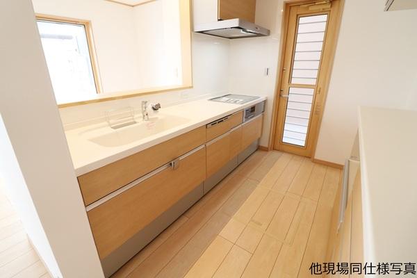 藤枝市新南新屋新築全2棟　西棟