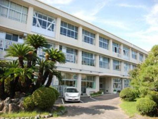 リエンブル駅北　２階(藤枝市立青島中学校)