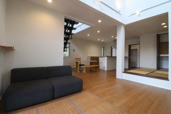 藤枝市青葉町１丁目の中古一戸建