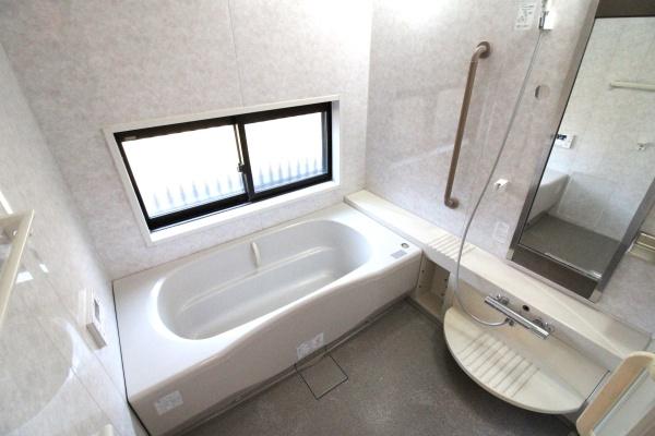 焼津市石津港町の中古一戸建て